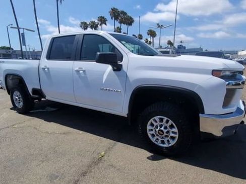 Certified 2022 Chevrolet Silverado 2500 LT AWD/4WD image 2