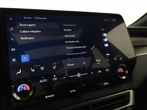 Certified 2024 Lexus RX 350 w/ Luxury Package image 30