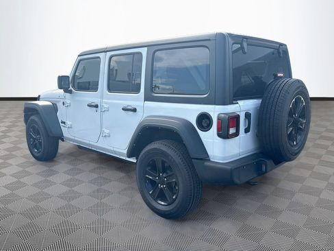 Certified 2022 Jeep Wrangler Unlimited Sport AWD/4WD image 8