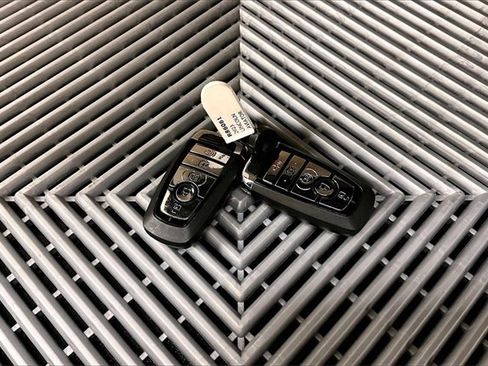 Used 2023 Lincoln Aviator Reserve w/ Elements Package Plus image 9