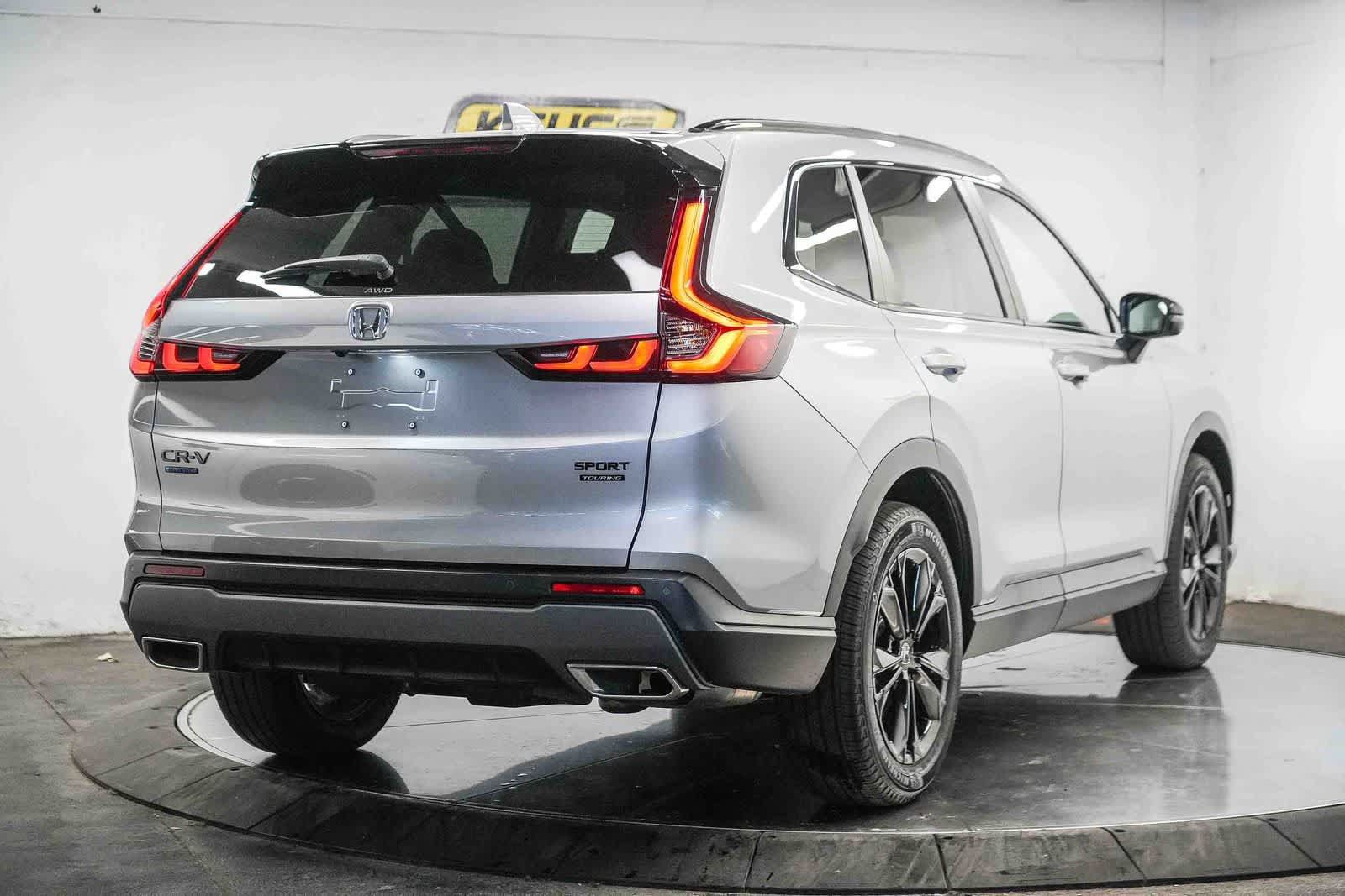 Used 2026 Honda CR-V Sport Touring image 6