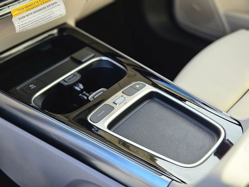 New 2026 Mercedes-Benz GLA 250 4MATIC image 23