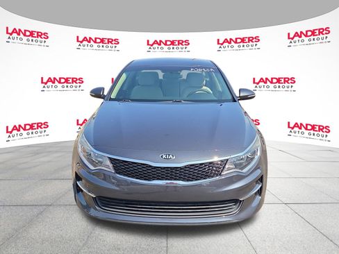 Used 2017 Kia Optima LX FWD image 8