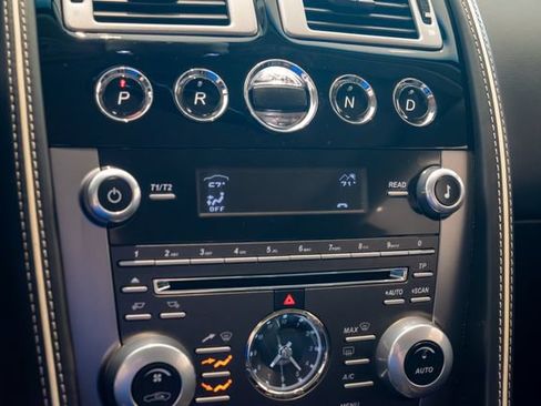 Used 2012 Aston Martin Virage Coupe RWD image 21