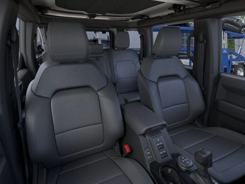 New 2026 Ford Bronco Badlands image 10