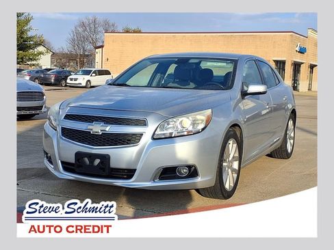 Used 2013 Chevrolet Malibu LT FWD image 1