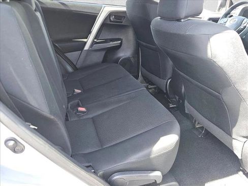 Used 2017 Toyota RAV4 LE FWD image 24