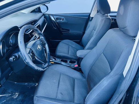 Used 2017 Toyota Corolla iM w/ Carpet Mat Package FWD image 8