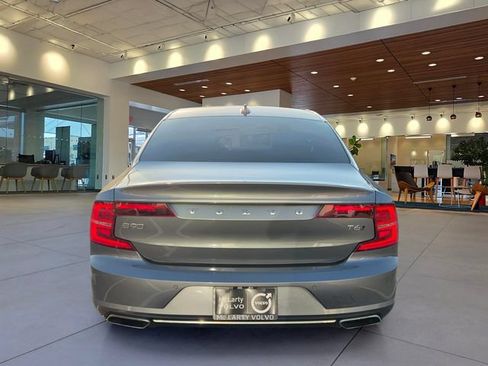 Used 2017 Volvo S90 T6 Momentum w/ Vision Package AWD/4WD image 7