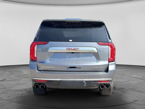 Used 2022 GMC Yukon XL Denali AWD/4WD image 8
