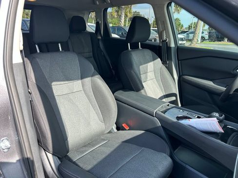 New 2026 Nissan Rogue SV FWD image 43