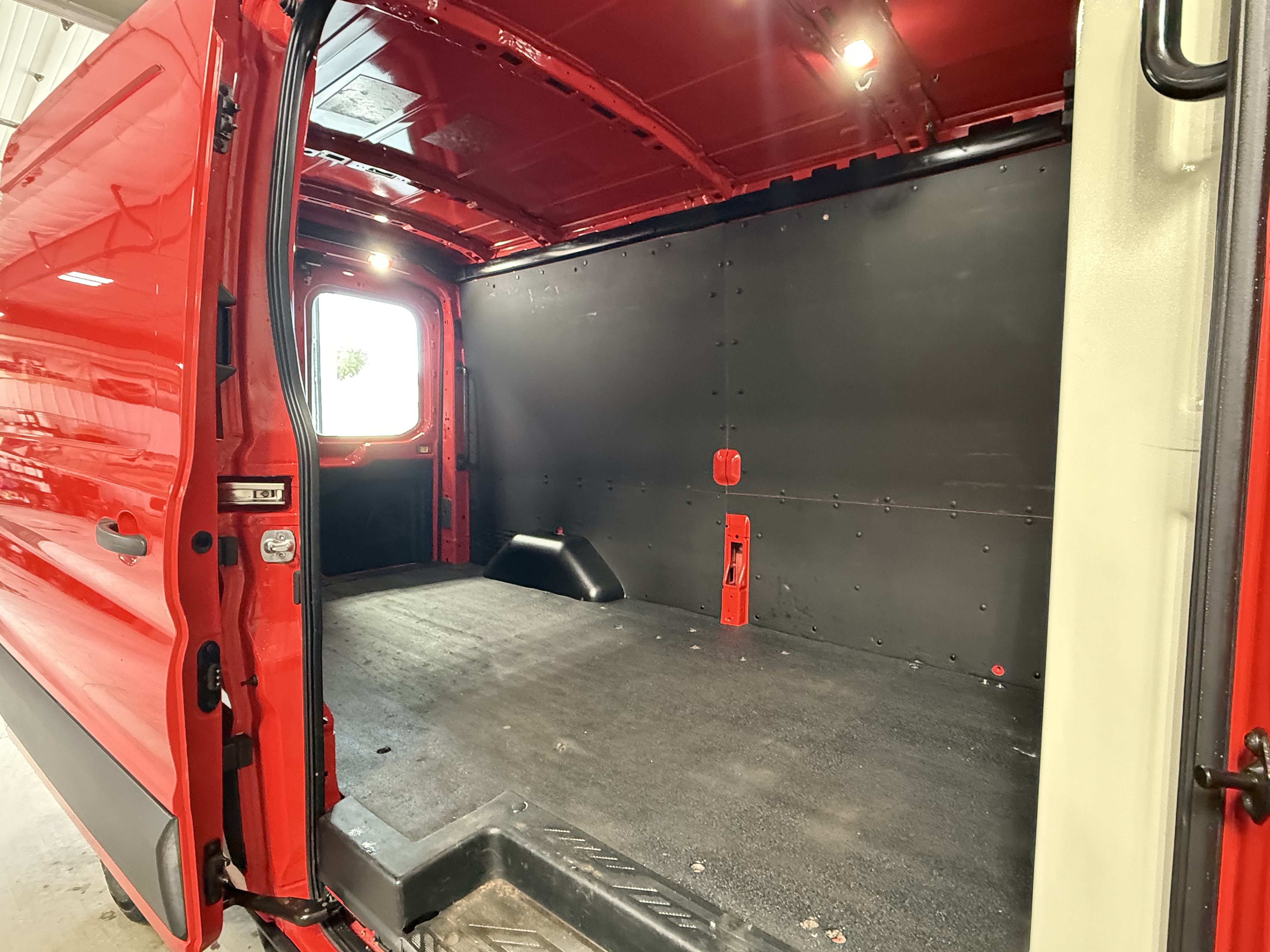 Used 2021 Ford Transit 250 Medium Roof AWD w/ Interior Upgrade Package image 7