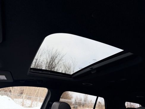 Certified 2023 Chevrolet Traverse RS w/ LPO, Floor Liner Package image 19