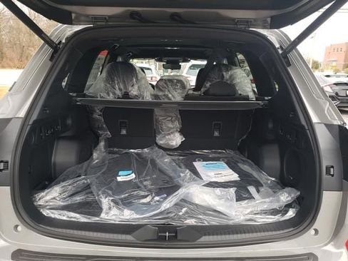 New 2025 Subaru Forester Touring image 5