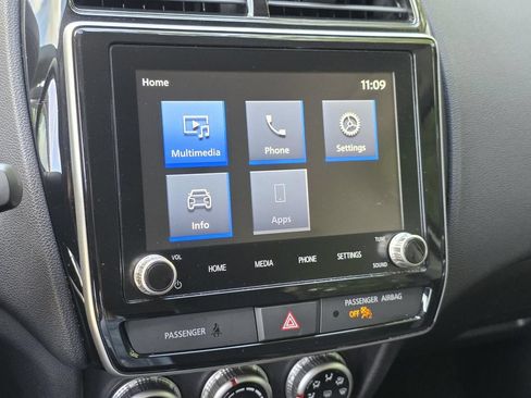 Used 2024 Mitsubishi Outlander Sport SE AWD/4WD image 15
