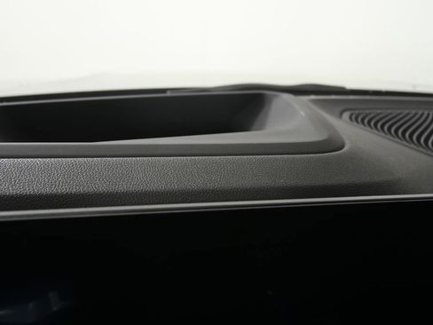 Used 2025 BMW 330i xDrive Sedan image 18