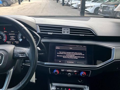 Used 2022 Audi Q3 2.0T Premium Plus image 6