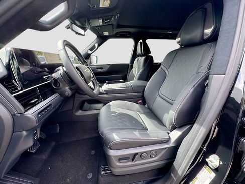 New 2026 INFINITI QX80 Autograph w/ Premium Cargo Package AWD/4WD image 22