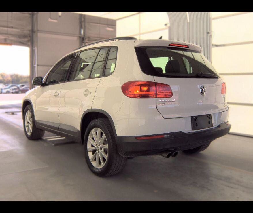 Used 2017 Volkswagen Tiguan Limited w/ Premium Package FWD image 11