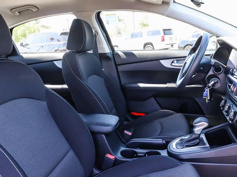 Used 2023 Kia Forte LXS FWD image 22