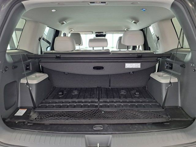 Used 2025 Hyundai Santa Fe SEL FWD image 25