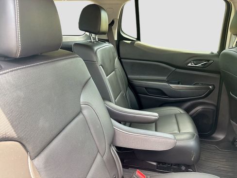 Used 2023 GMC Acadia SLT w/ Elevation Edition AWD/4WD image 28