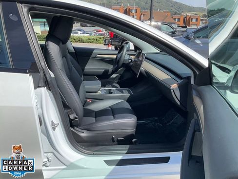 Used 2023 Tesla Model 3 Standard Range image 58