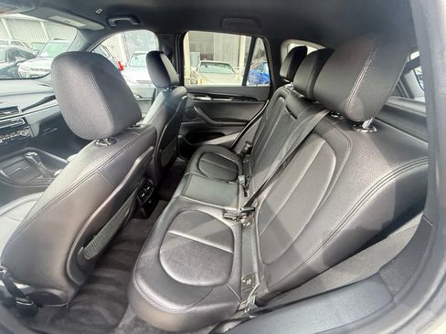 Used 2018 BMW X1 sDrive28i image 15