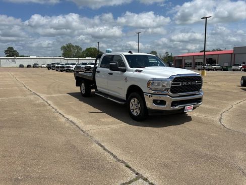 Used 2023 RAM 2500 Big Horn w/ Level 1 Equipment Group AWD/4WD image 7