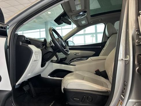 Used 2022 Hyundai Tucson Limited w/ Cargo Package AWD/4WD image 12
