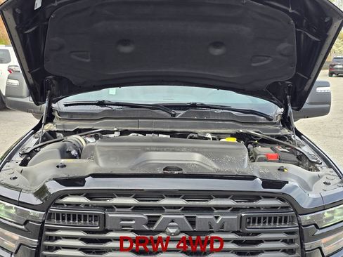 New 2026 RAM 3500 Big Horn AWD/4WD image 19