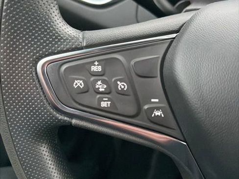 Used 2024 Chevrolet Equinox LS w/ LS Convenience Package image 15