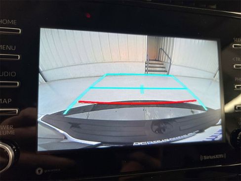 Used 2022 Toyota Prius LE image 14