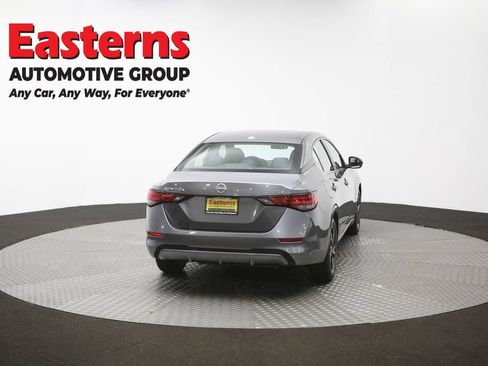 Used 2024 Nissan Sentra SV FWD image 38