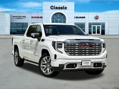 Used 2025 GMC Sierra 1500 Denali AWD/4WD image 1