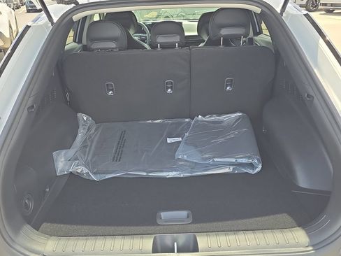 New 2026 Kia EV6 Light RWD image 10