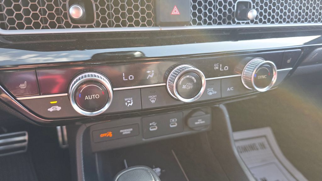 Used 2025 Honda Civic Sport Touring image 19