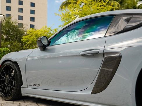 Used 2024 Porsche 718 Cayman GT4 RS image 38