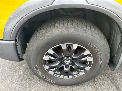 Certified 2017 Nissan Titan PRO-4X w/ Pro-4x Convenience Package image 8