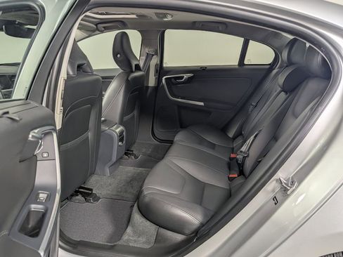 Used 2017 Volvo S60 T5 Inscription w/ Convenience Package AWD/4WD image 24