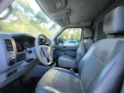 Used 2020 Nissan NV 2500 S RWD image 37