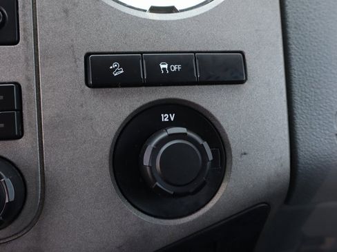 Used 2012 Ford F350 XLT w/ XLT Interior Pkg image 29