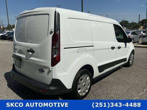 Used 2022 Ford Transit Connect XLT FWD image 5