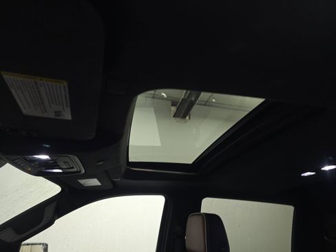 Used 2023 GMC Sierra 1500 Denali Ultimate image 13