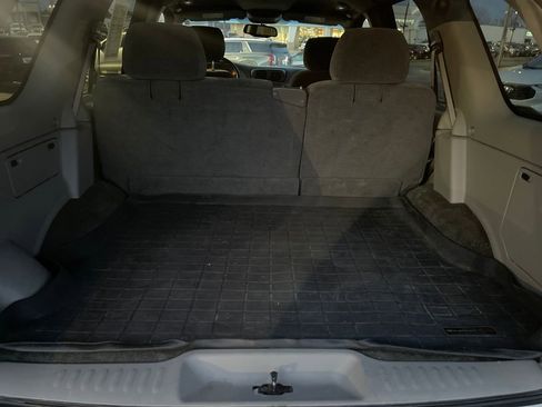 Used 2004 Chevrolet TrailBlazer LT w/ LT Package 1 image 34