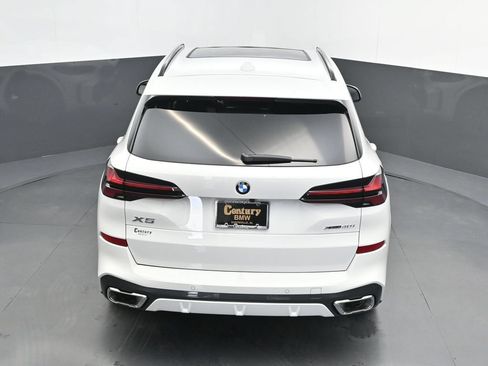 New 2026 BMW X5 xDrive40i w/ M Sport Package AWD/4WD image 37