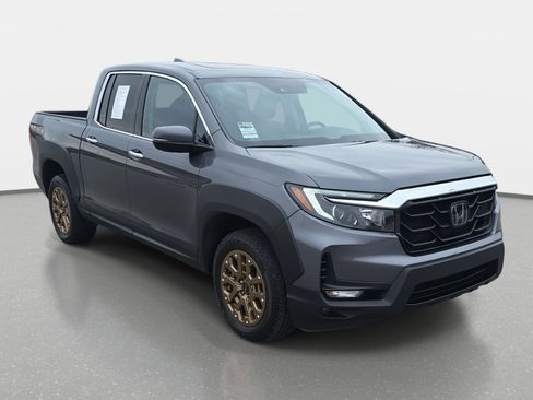 Used 2022 Honda Ridgeline RTL-E image 3