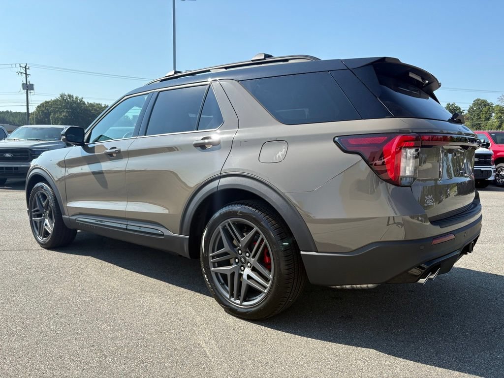 New 2026 Ford Explorer ST w/ Sun And Sound Package AWD/4WD image 5