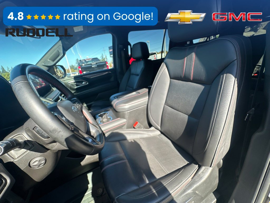 Used 2024 Chevrolet Suburban RST w/ Luxury Package AWD/4WD image 25