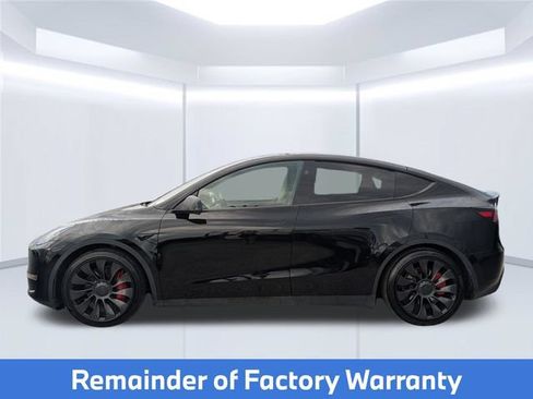 Used 2023 Tesla Model Y Performance AWD/4WD image 2